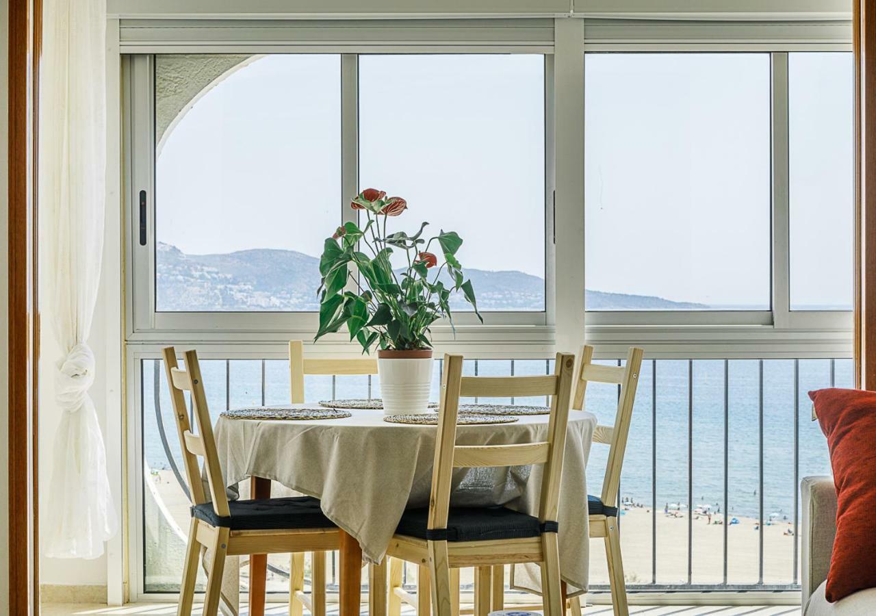 Karina D-Luxe Appartement Empuriabrava Buitenkant foto
